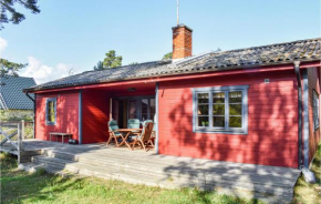 Amazing home in Borrby with 3 Bedrooms